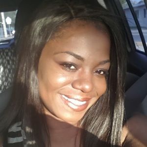 Meet your Posher, Candace